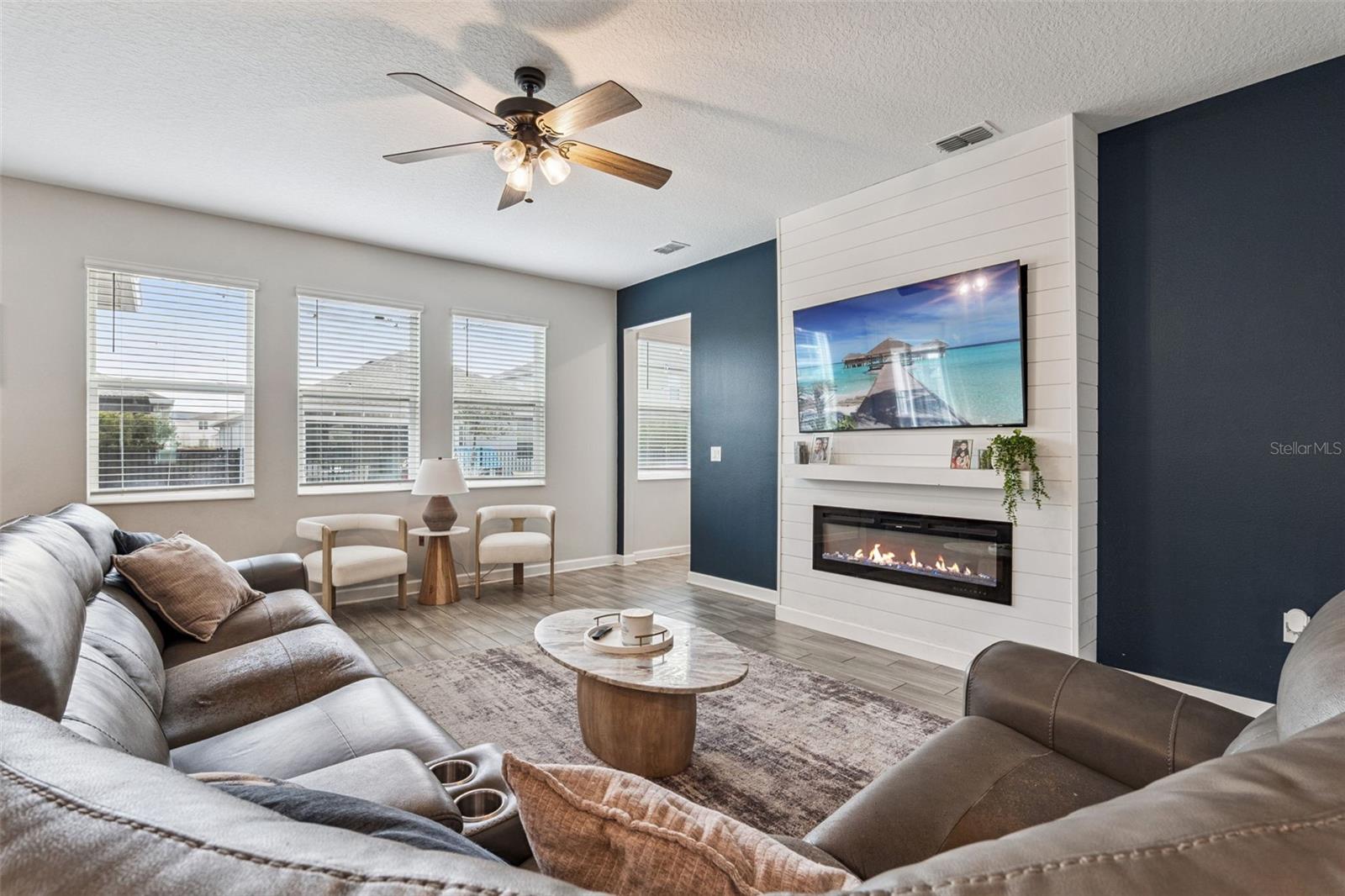 Image 5 of 66 For 11525 Rhyme Avenue