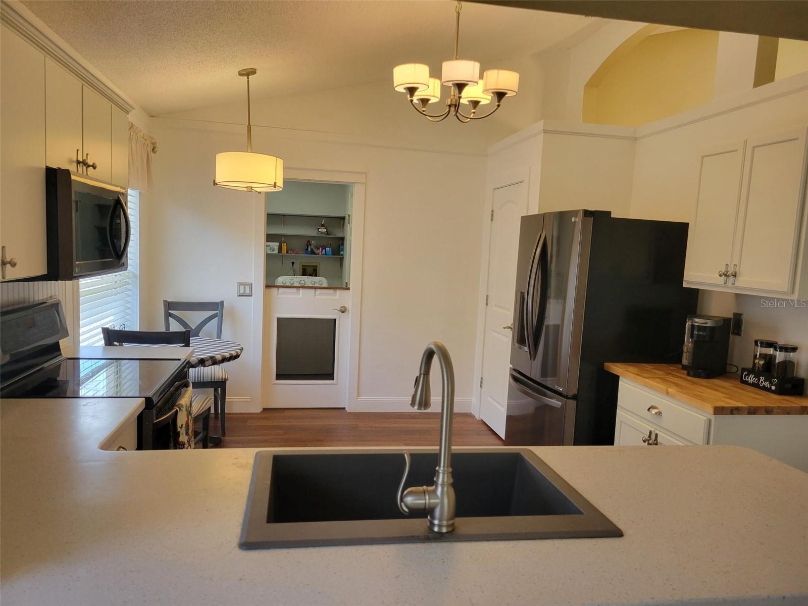 Image 9 of 53 For 3617 Kingswood Court