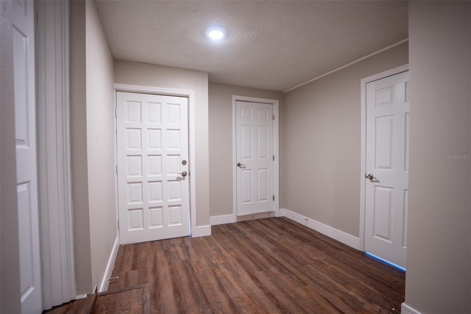 Image 7 of 20 For 2330 Coldstream Drive