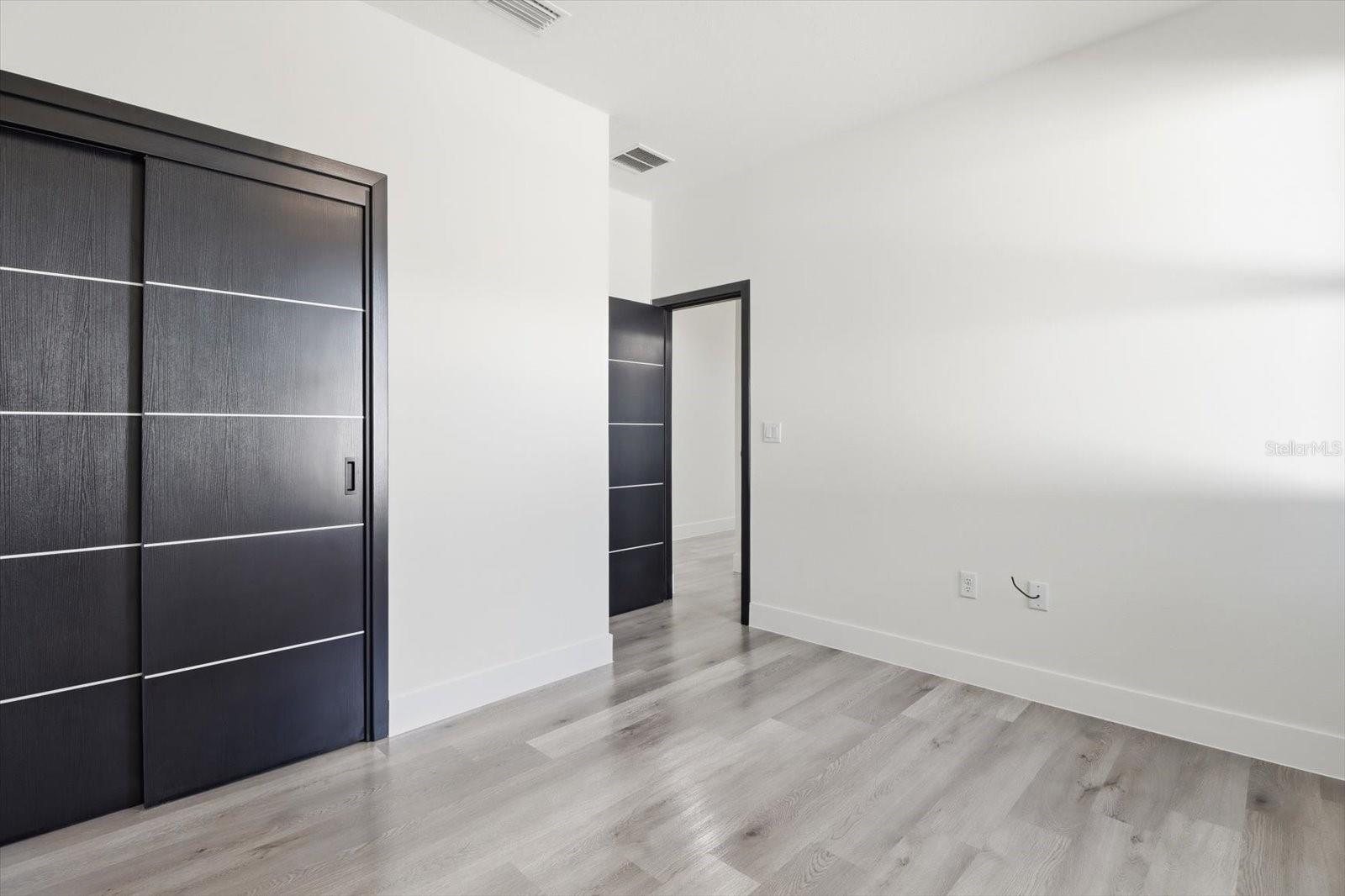 Image 23 of 36 For 3926 Sw 133rd Loop