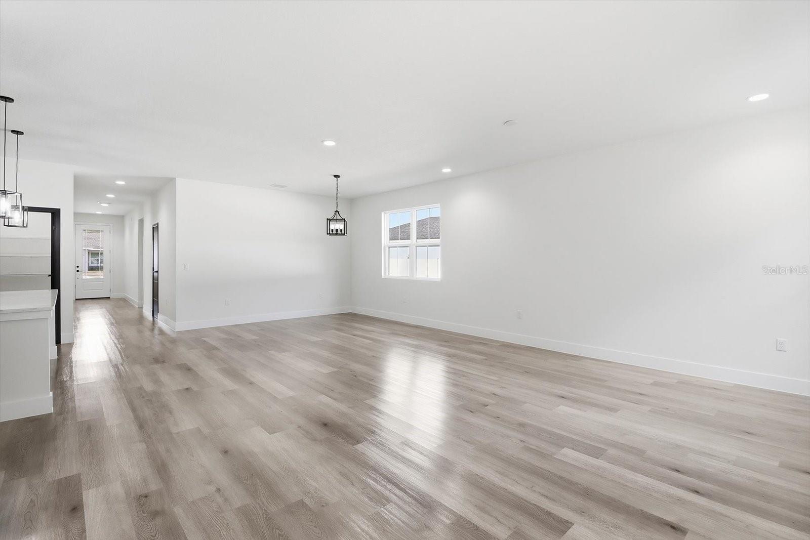 Image 6 of 36 For 3926 Sw 133rd Loop