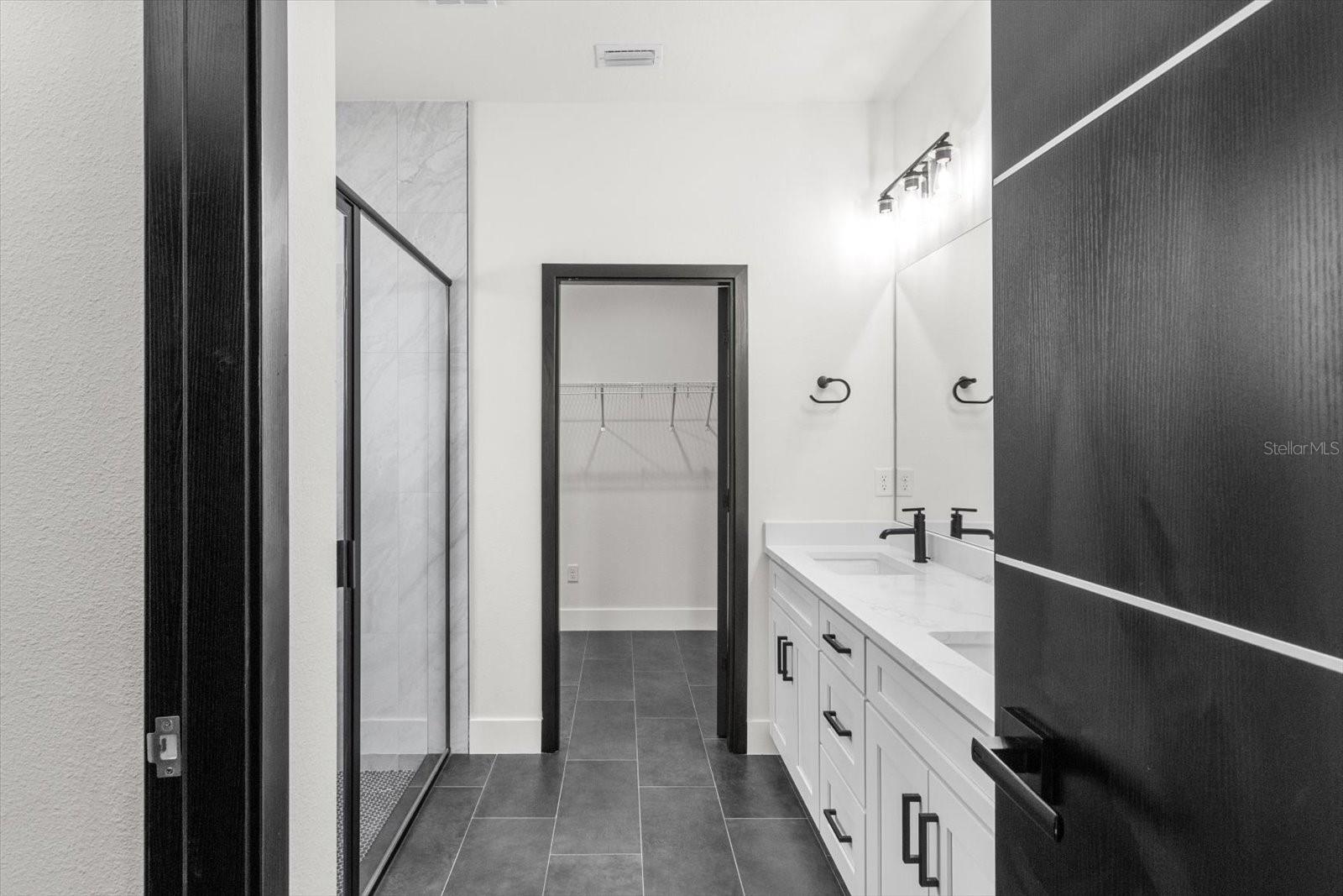 Image 20 of 36 For 3932 Sw 133rd Loop