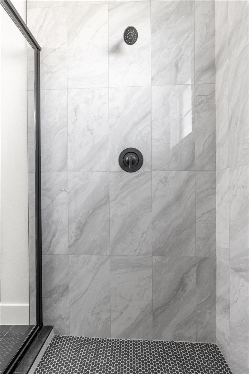 Image 23 of 36 For 3932 Sw 133rd Loop