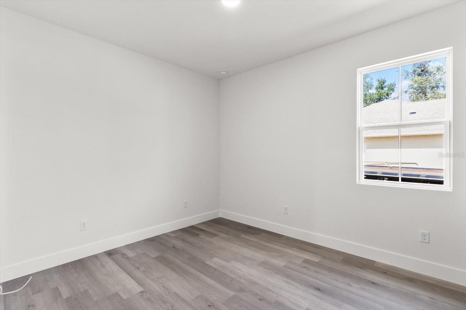 Image 31 of 36 For 3932 Sw 133rd Loop