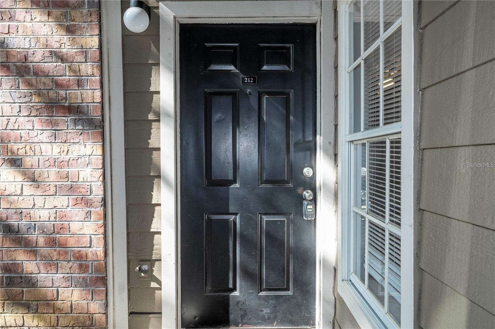 Image 11 of 44 For 5136 Park Central Drive 212