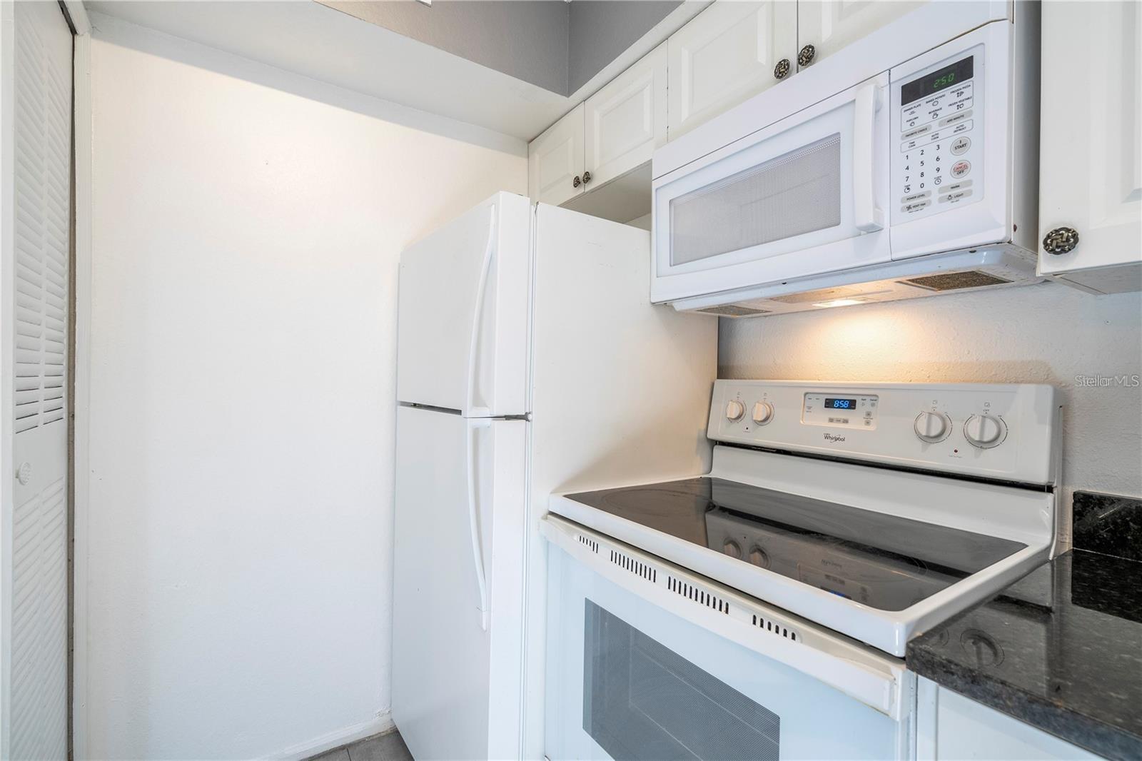 Image 32 of 44 For 5136 Park Central Drive 212