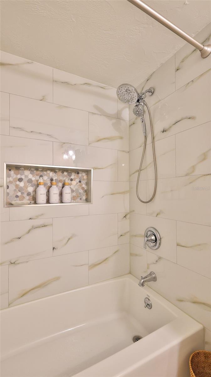 Image 15 of 35 For 4141 Atlantic Avenue 504