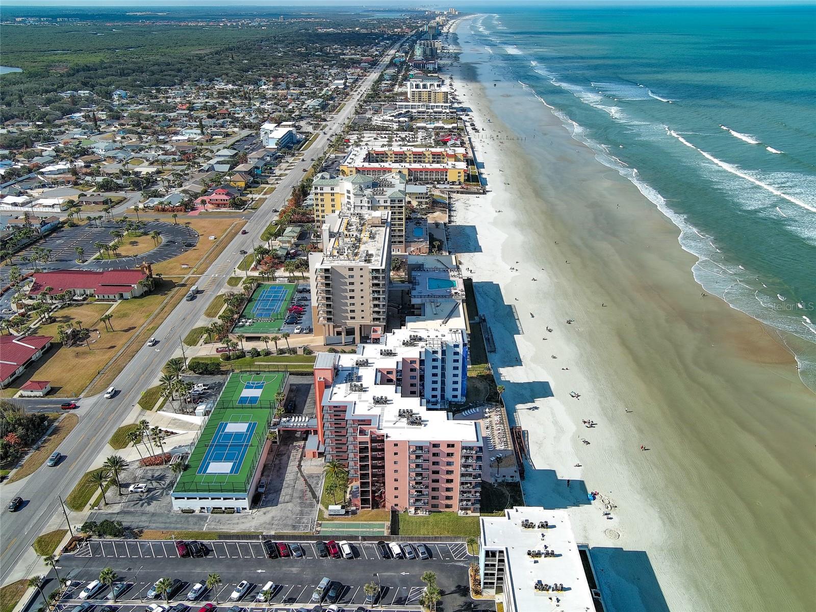 Image 26 of 35 For 4141 Atlantic Avenue 504