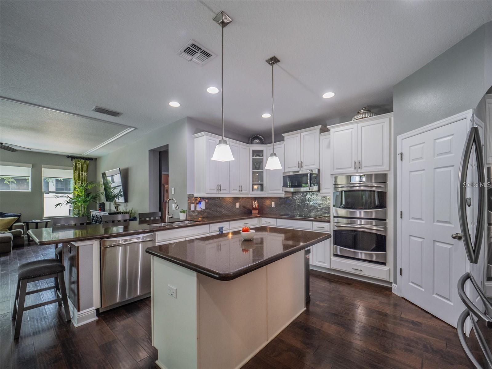 Image 15 of 63 For 4443 Pine Gold Avenue