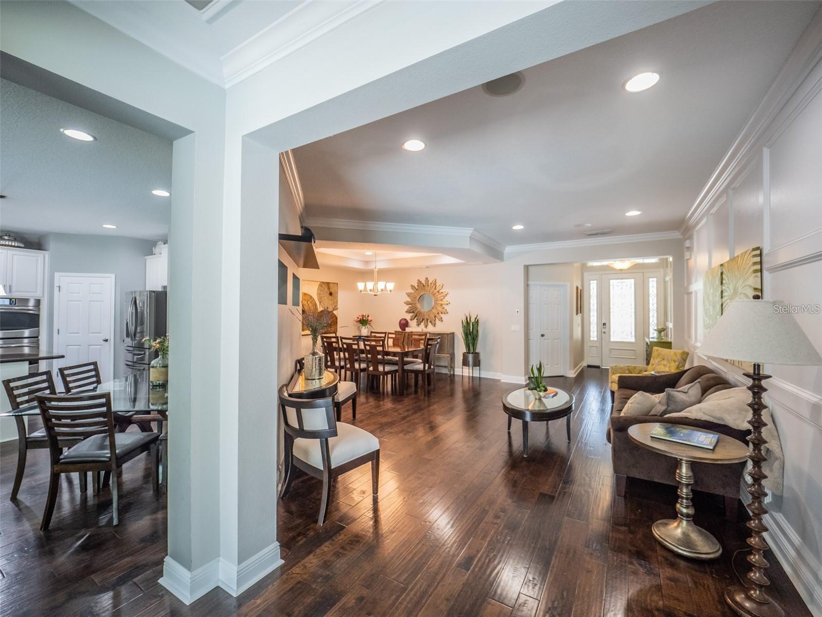 Image 21 of 63 For 4443 Pine Gold Avenue