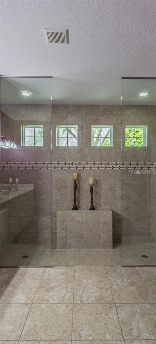 Image 28 of 63 For 4443 Pine Gold Avenue