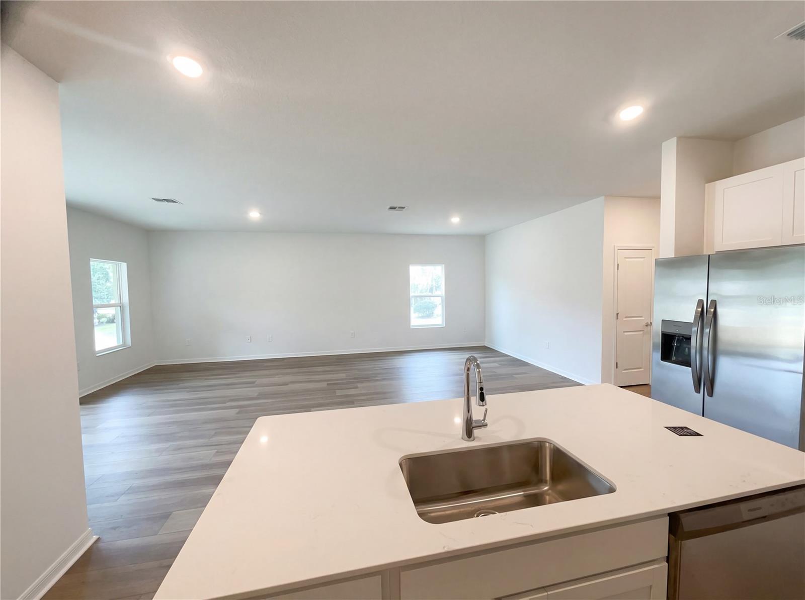 Image 14 of 20 For 19641 82nd Loop