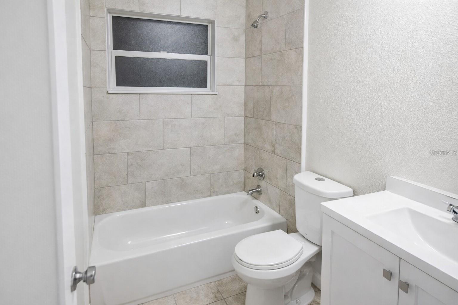 Image 7 of 7 For 717 Lunar Lake Circle