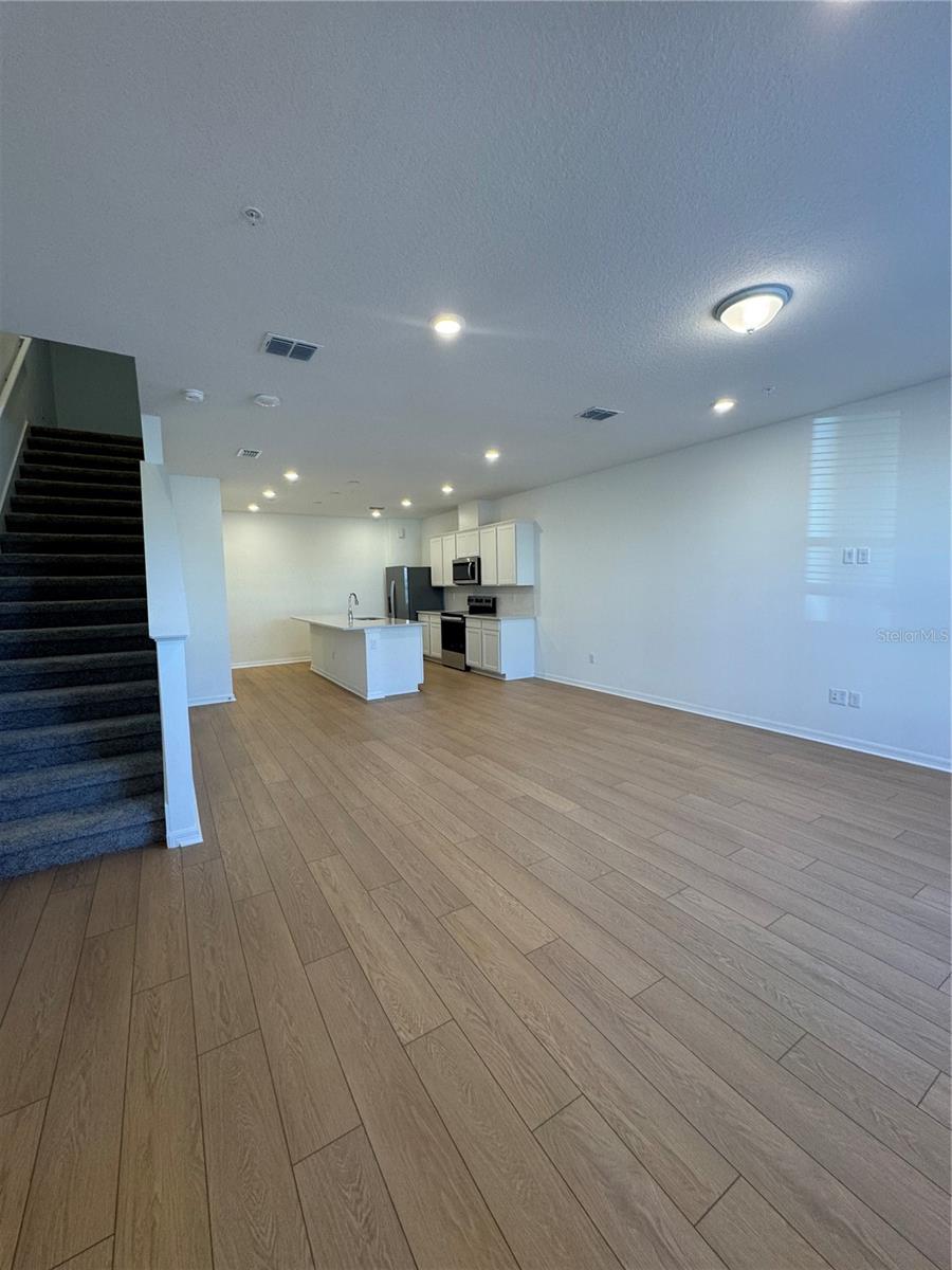 Image 4 of 46 For 11318 Nona Sound Street