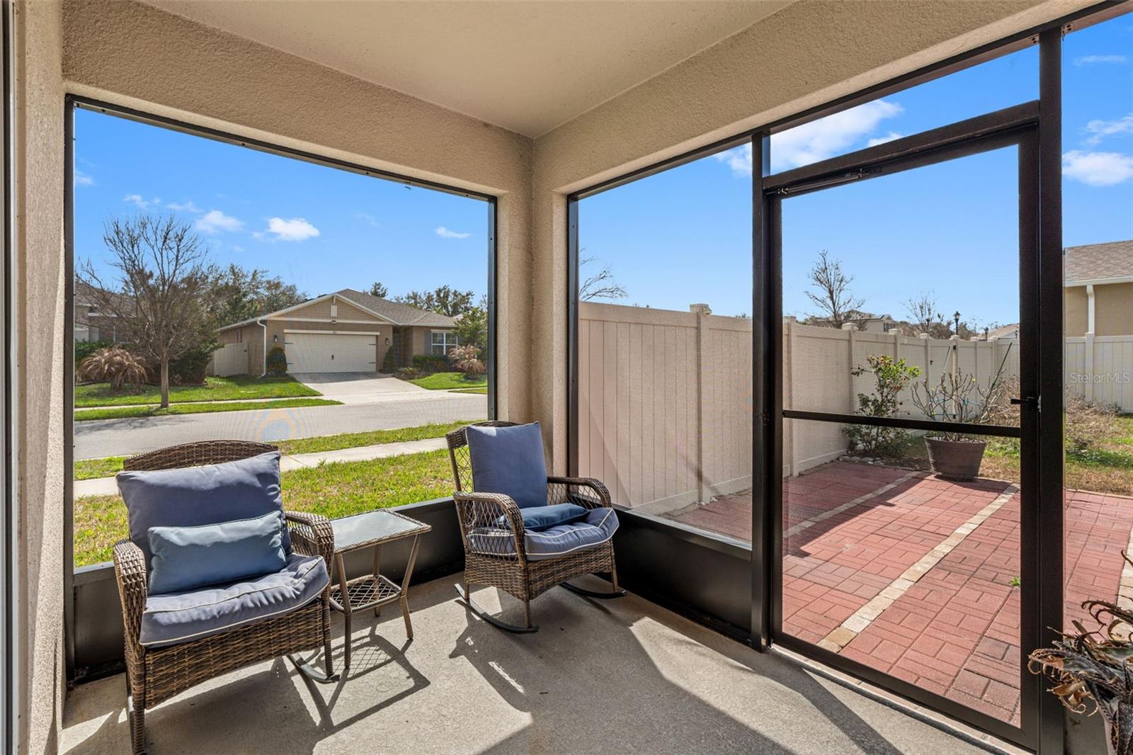 Image 16 of 24 For 869 Gunnison Drive