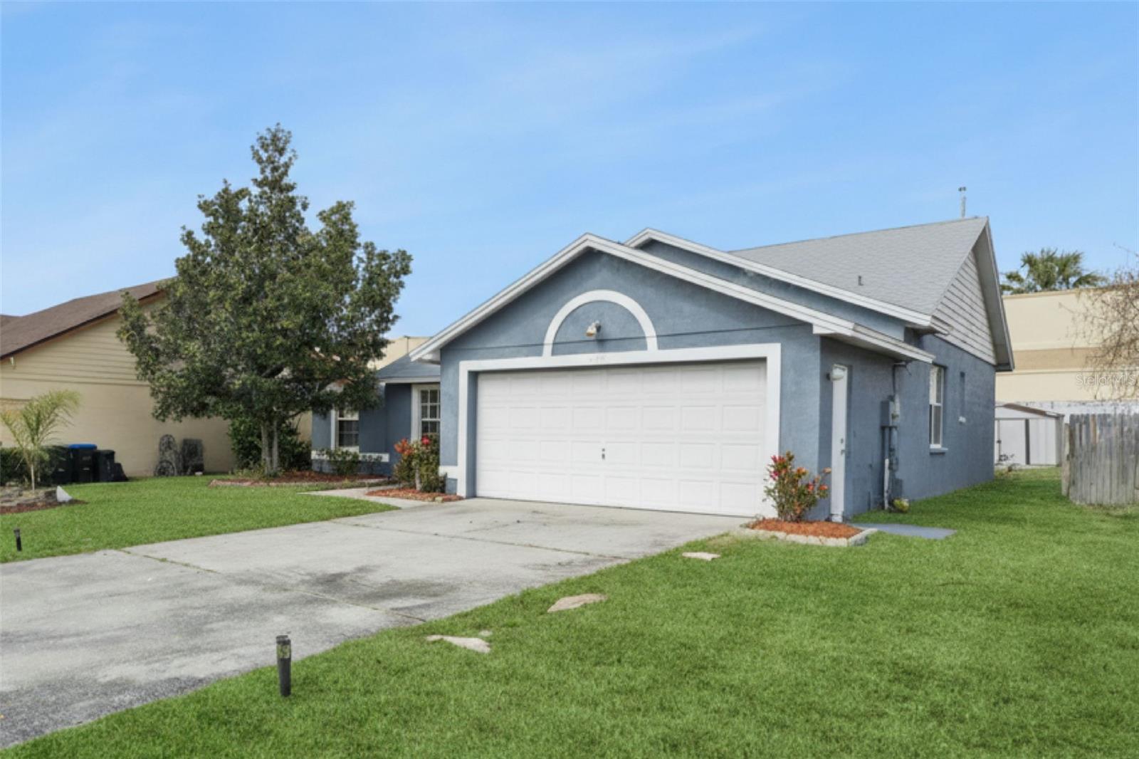 Image 3 of 21 For 8013 Aspencrest Court