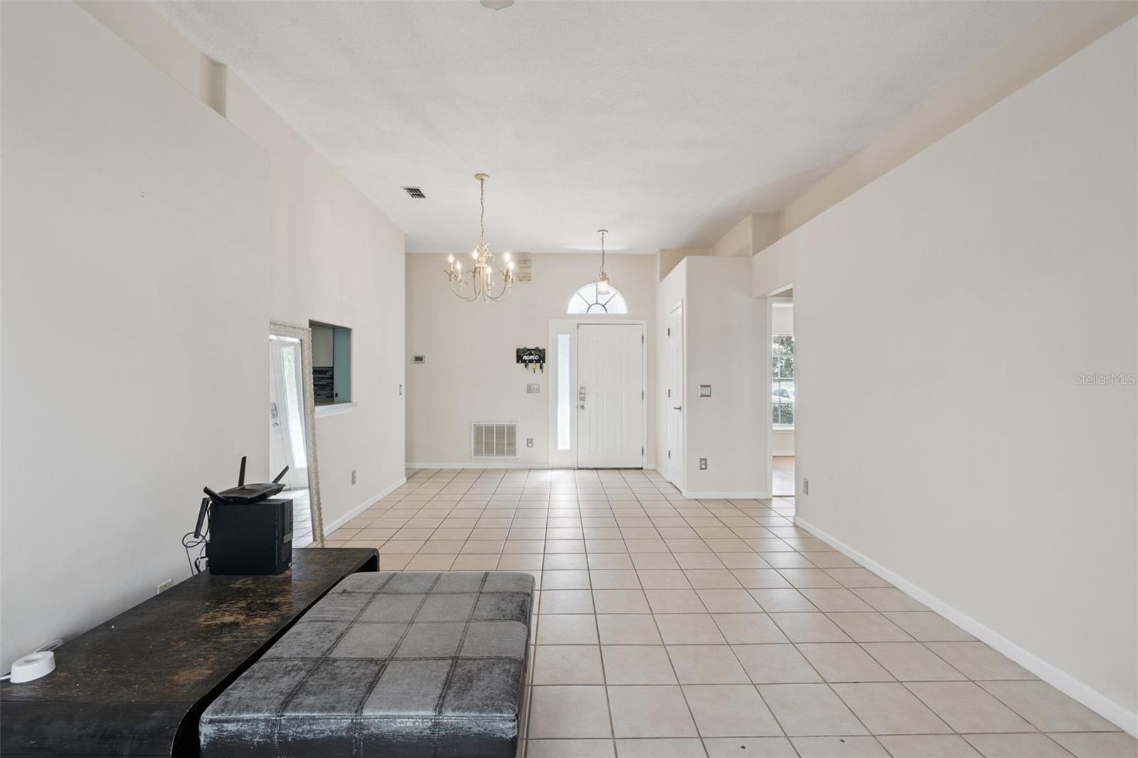 Image 5 of 21 For 8013 Aspencrest Court