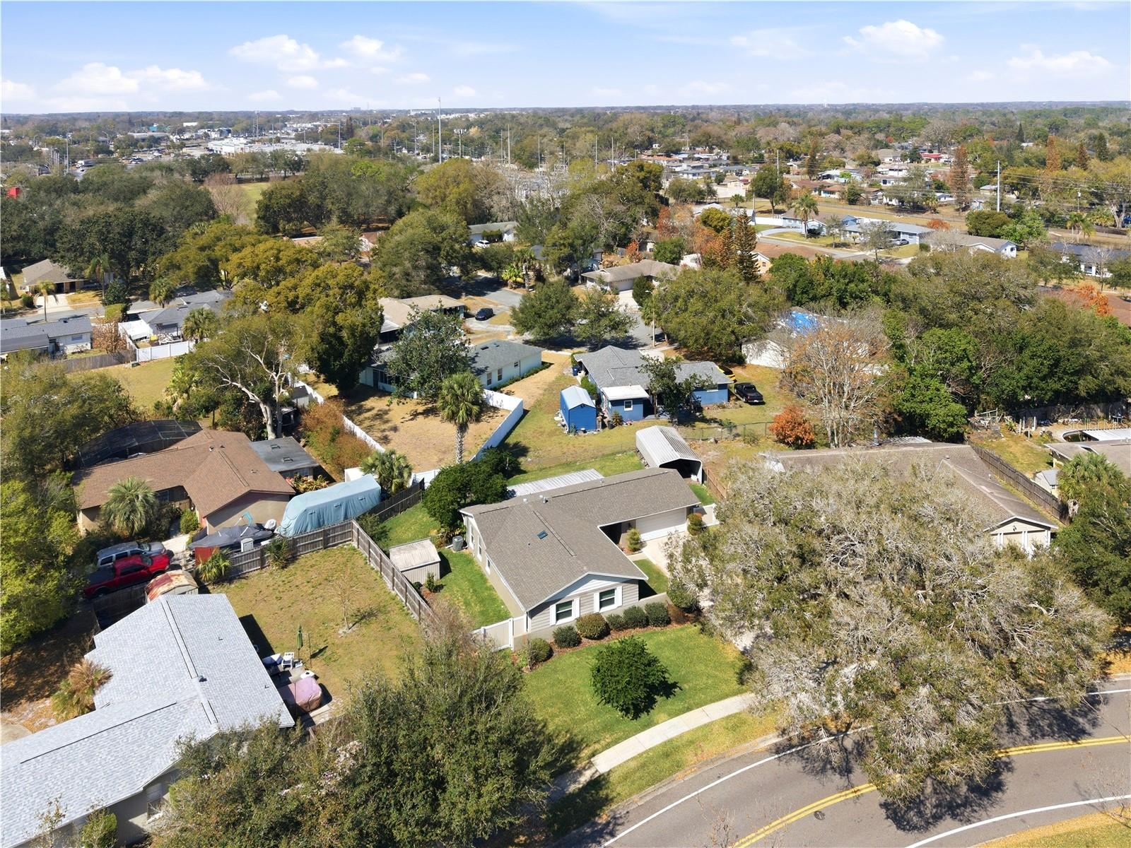 Image 41 of 51 For 127 Mark David Boulevard