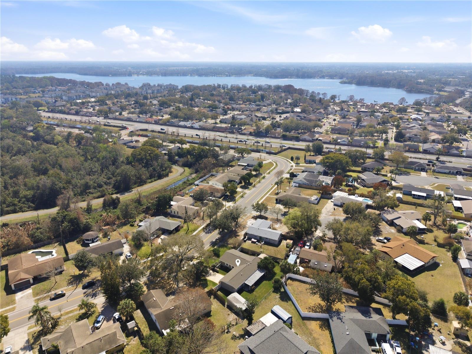 Image 42 of 51 For 127 Mark David Boulevard