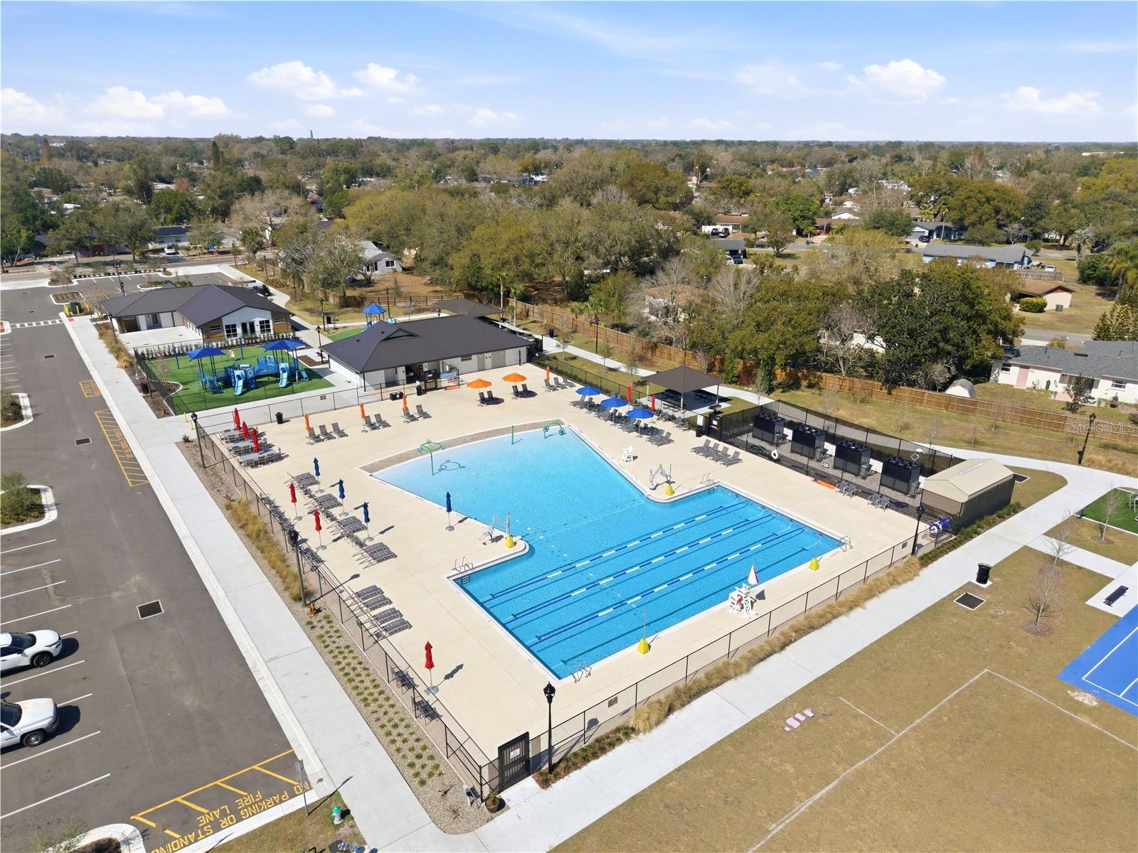 Image 48 of 51 For 127 Mark David Boulevard