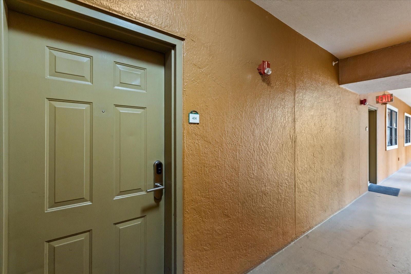 Image 9 of 61 For 12539 Floridays Resort Drive 404d