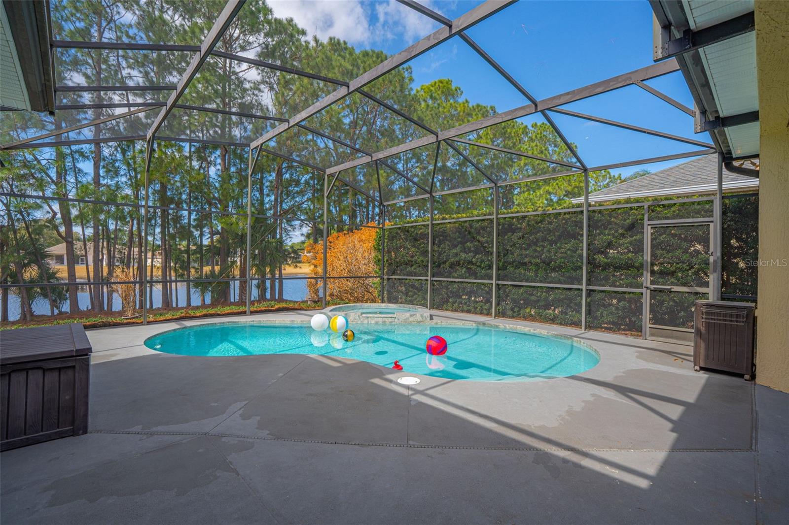 Image 33 of 52 For 269 Randon Terrace