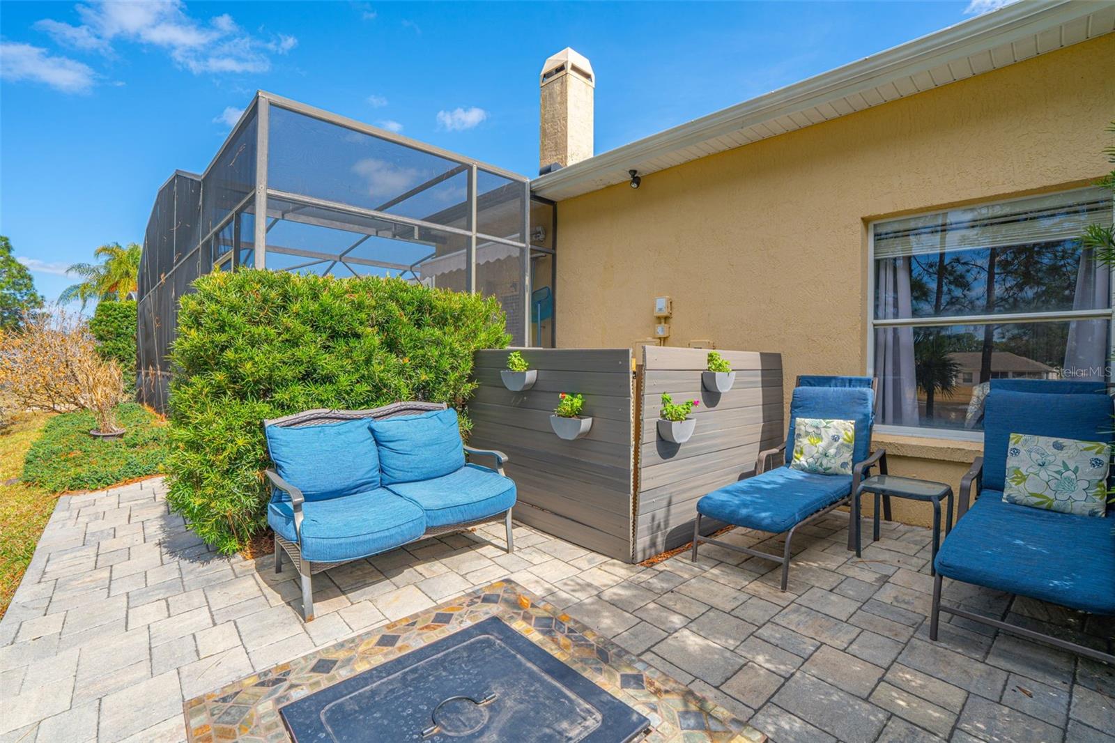 Image 38 of 52 For 269 Randon Terrace