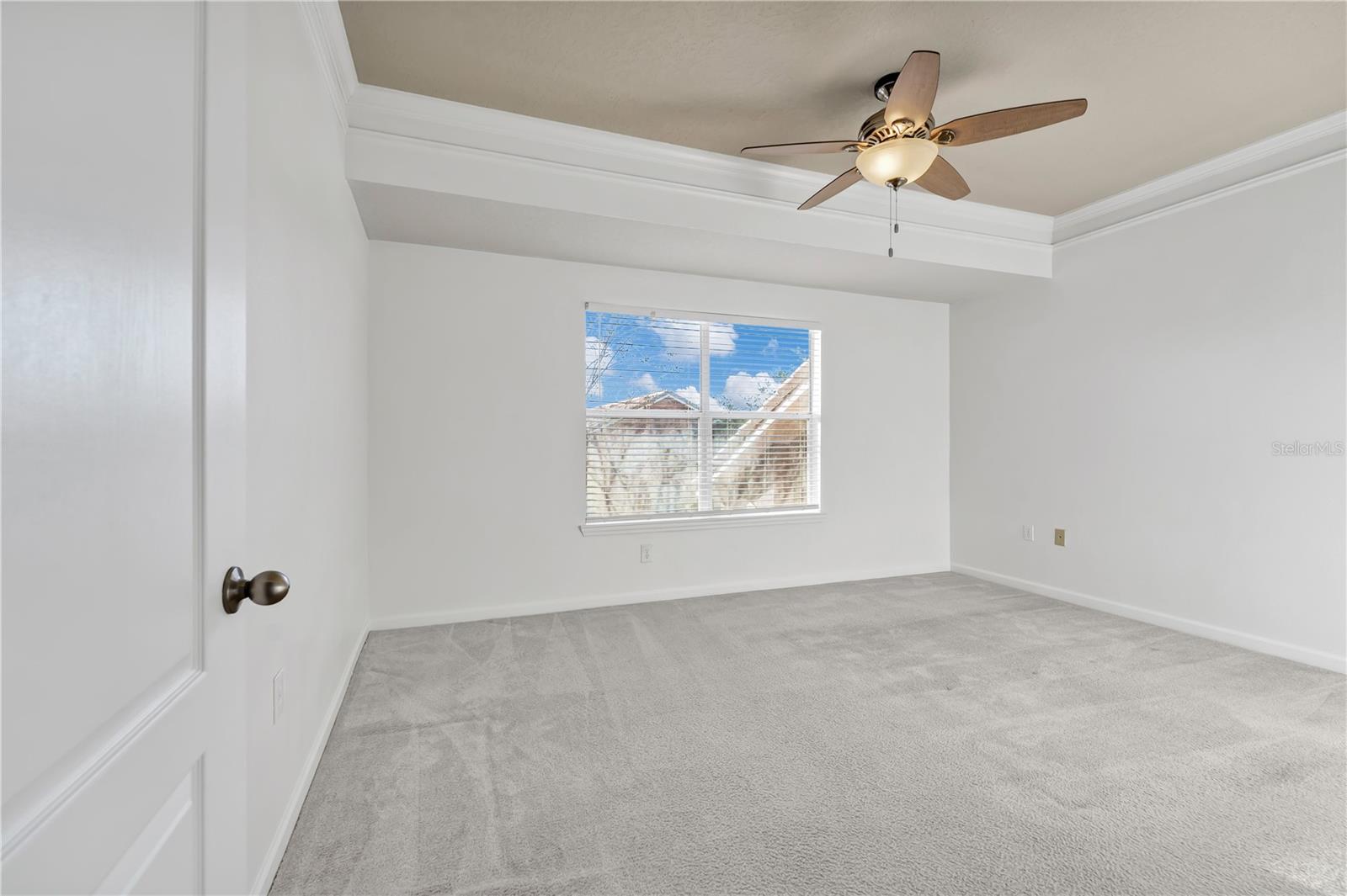 Image 10 of 32 For 19935 Villa View Circle 306