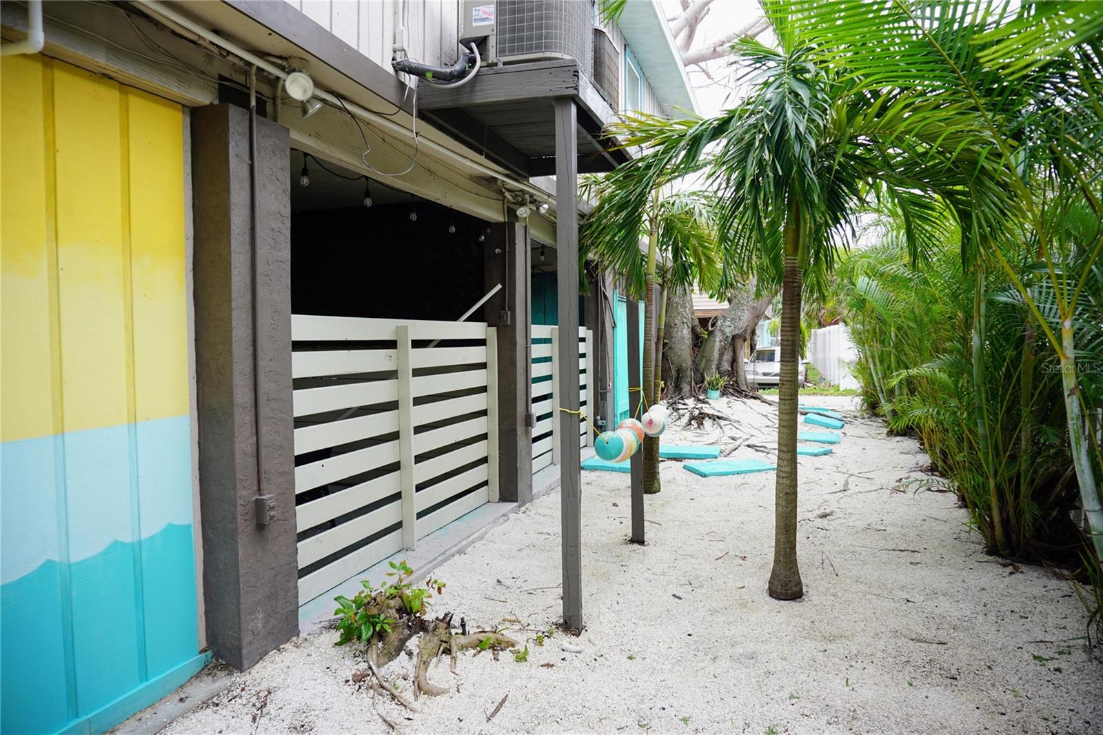 Image 17 of 49 For 2504 Avenue B