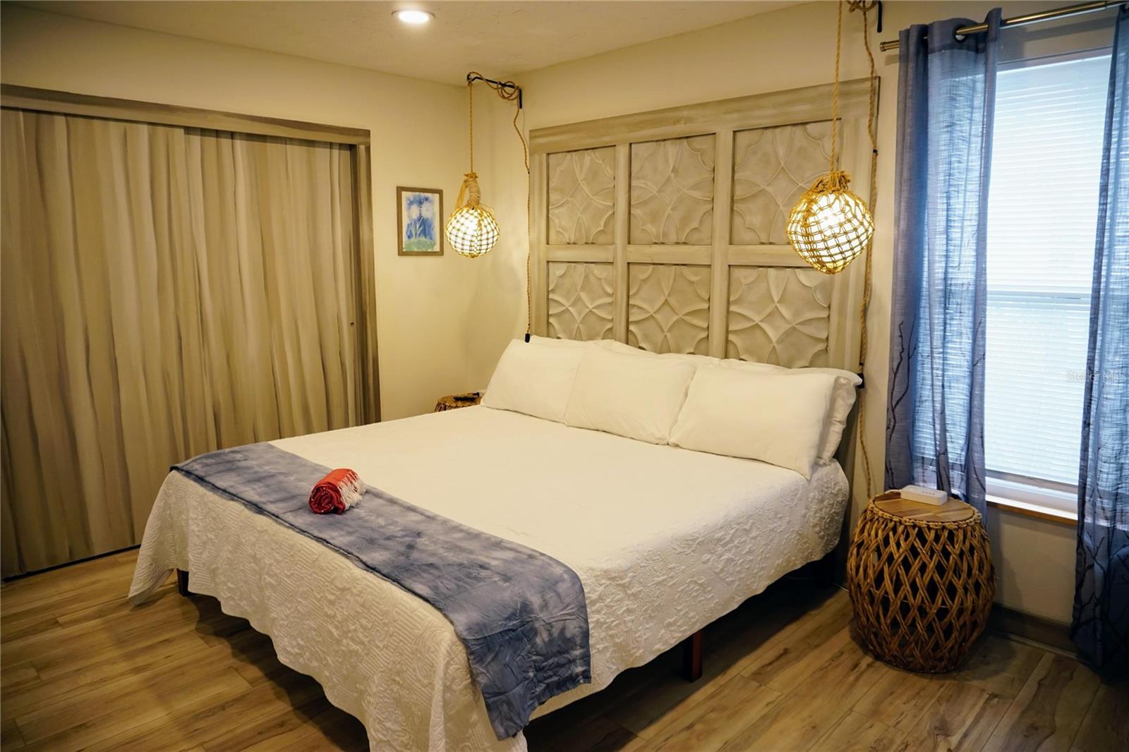 Image 31 of 49 For 2504 Avenue B