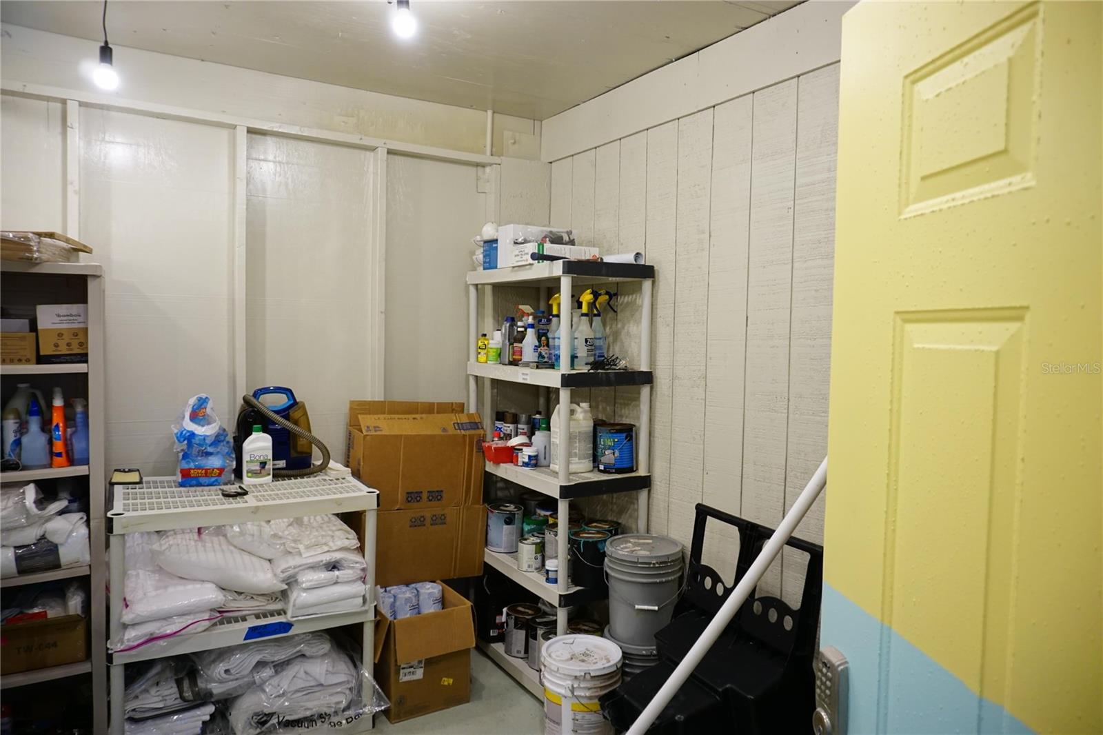 Image 46 of 49 For 2504 Avenue B