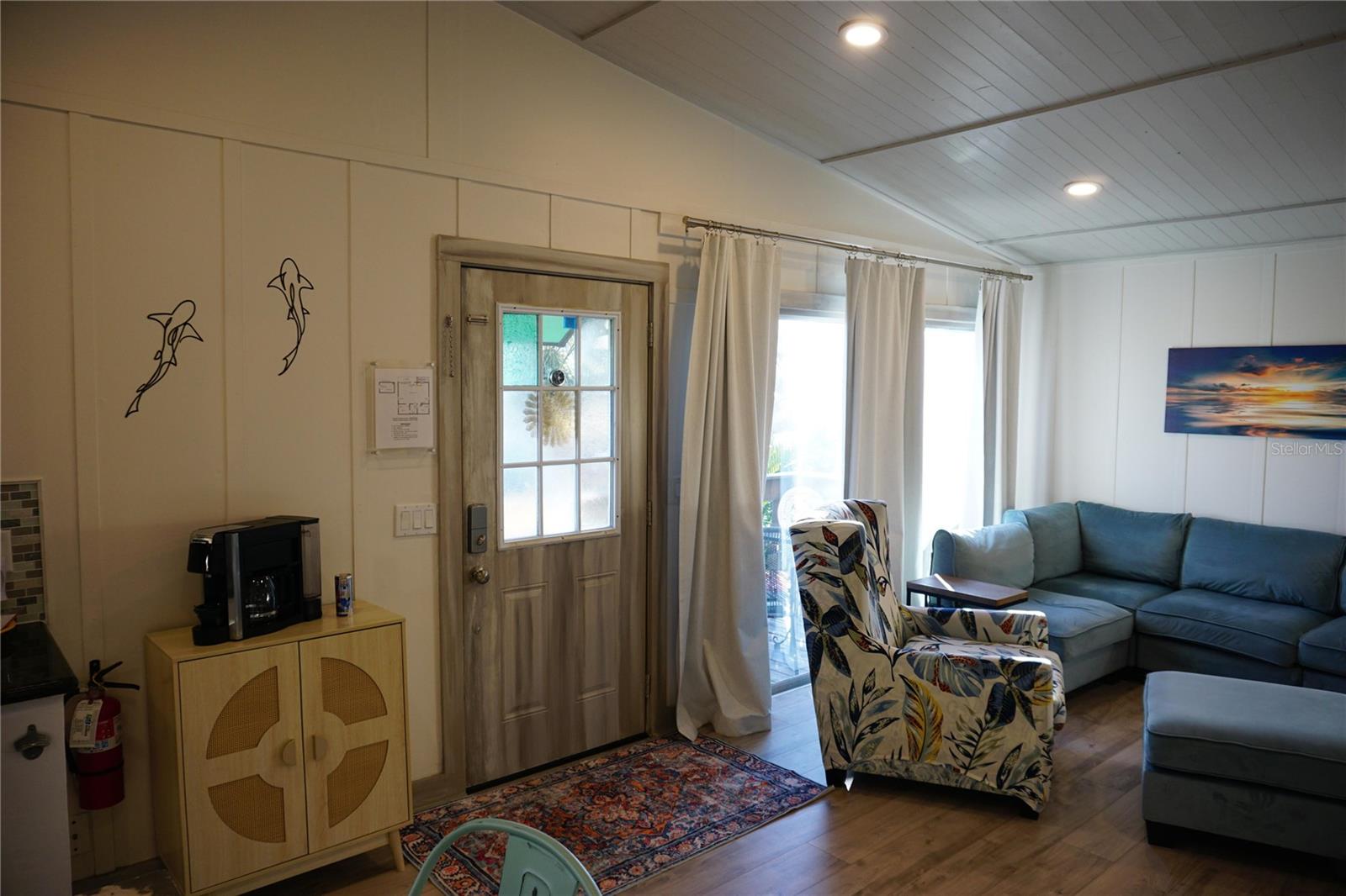 Image 7 of 49 For 2504 Avenue B