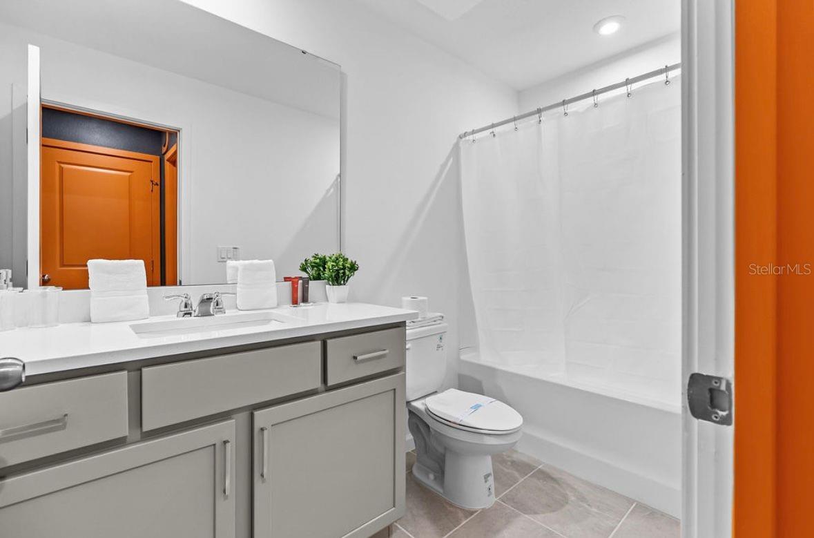 Image 33 of 56 For 9144 Driftwood Path