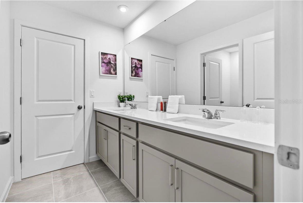 Image 44 of 56 For 9144 Driftwood Path