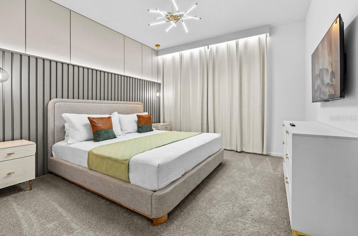 Image 7 of 56 For 9144 Driftwood Path