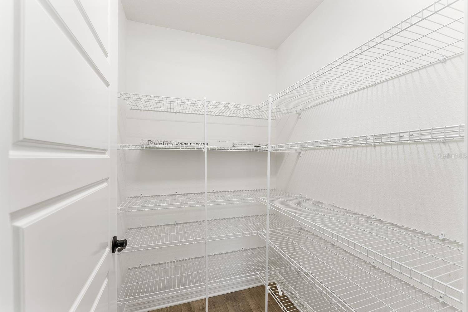 Image 24 of 54 For 7848 Byers Street