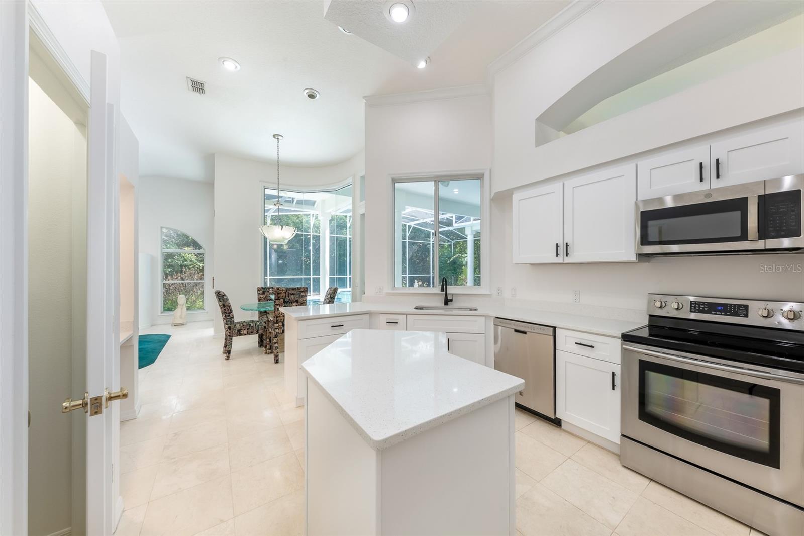 Image 14 of 49 For 4985 Fawn Ridge Place