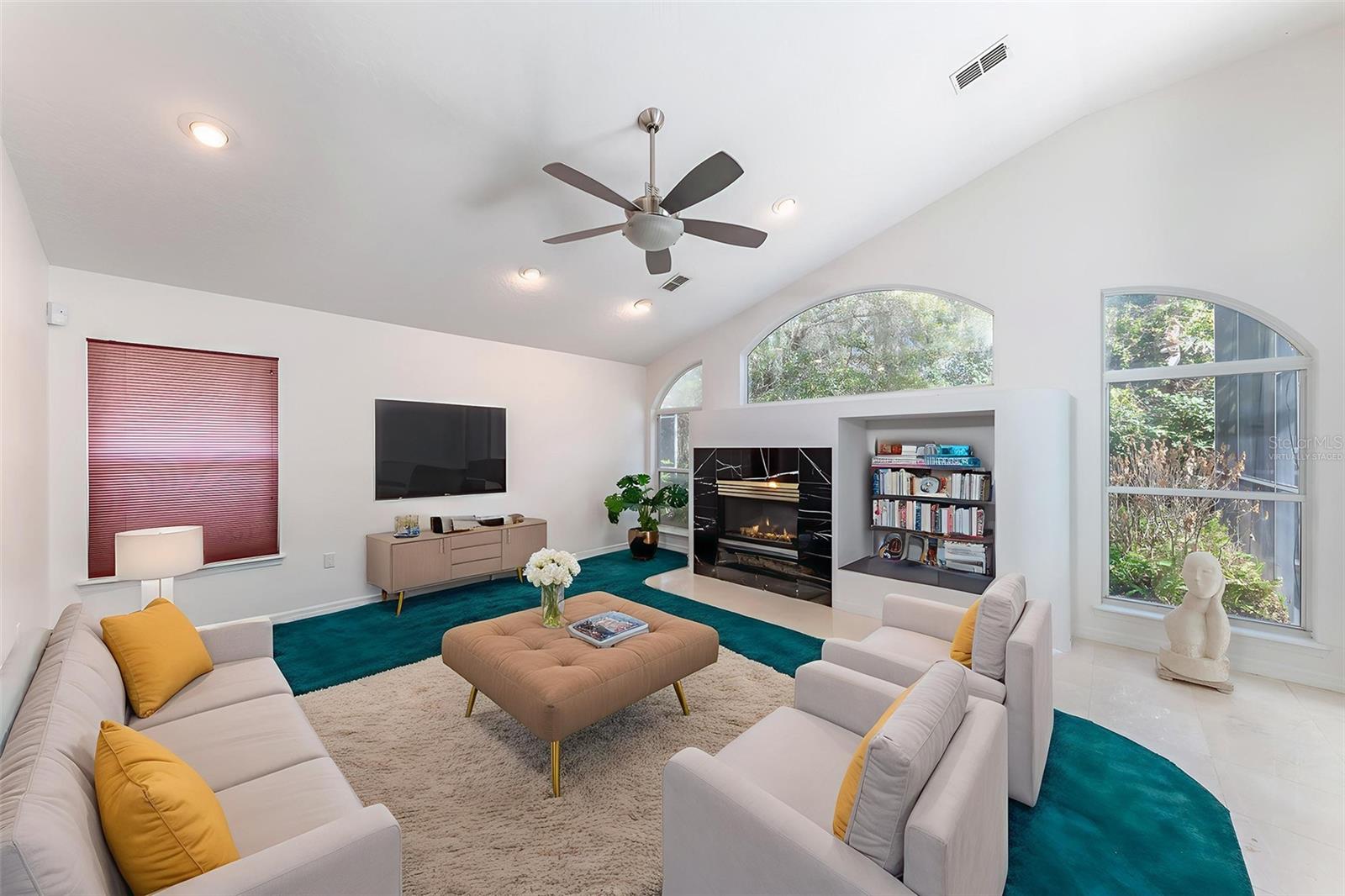 Image 16 of 49 For 4985 Fawn Ridge Place