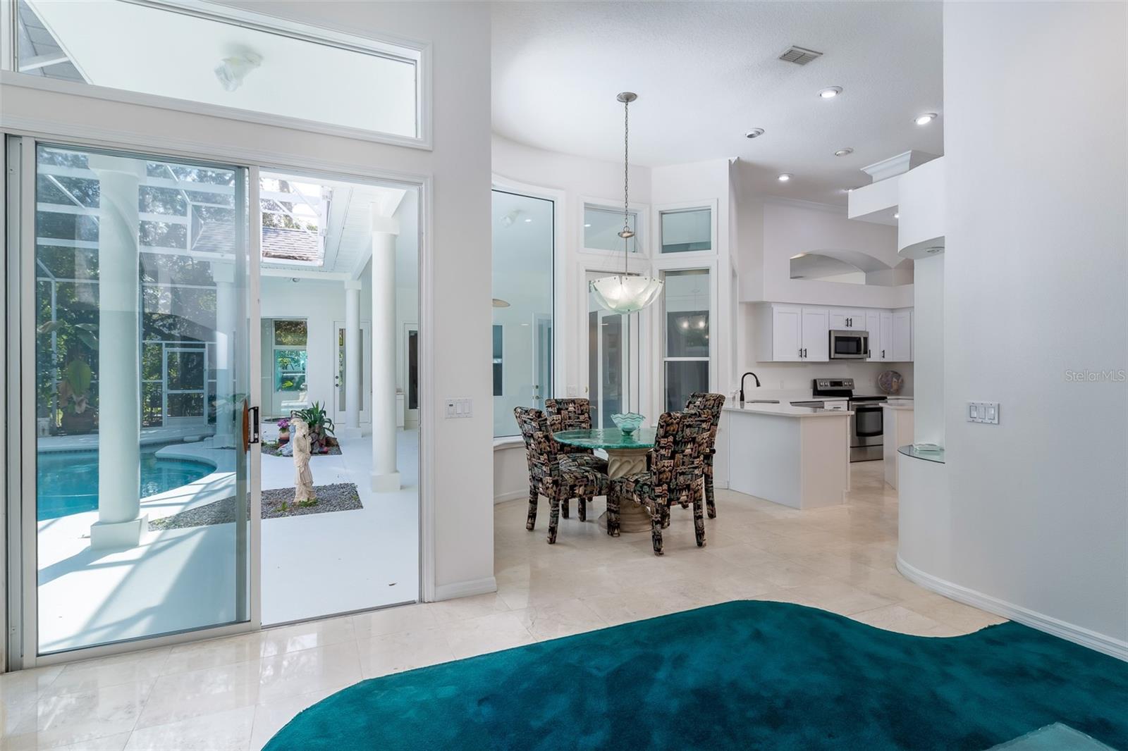 Image 18 of 49 For 4985 Fawn Ridge Place