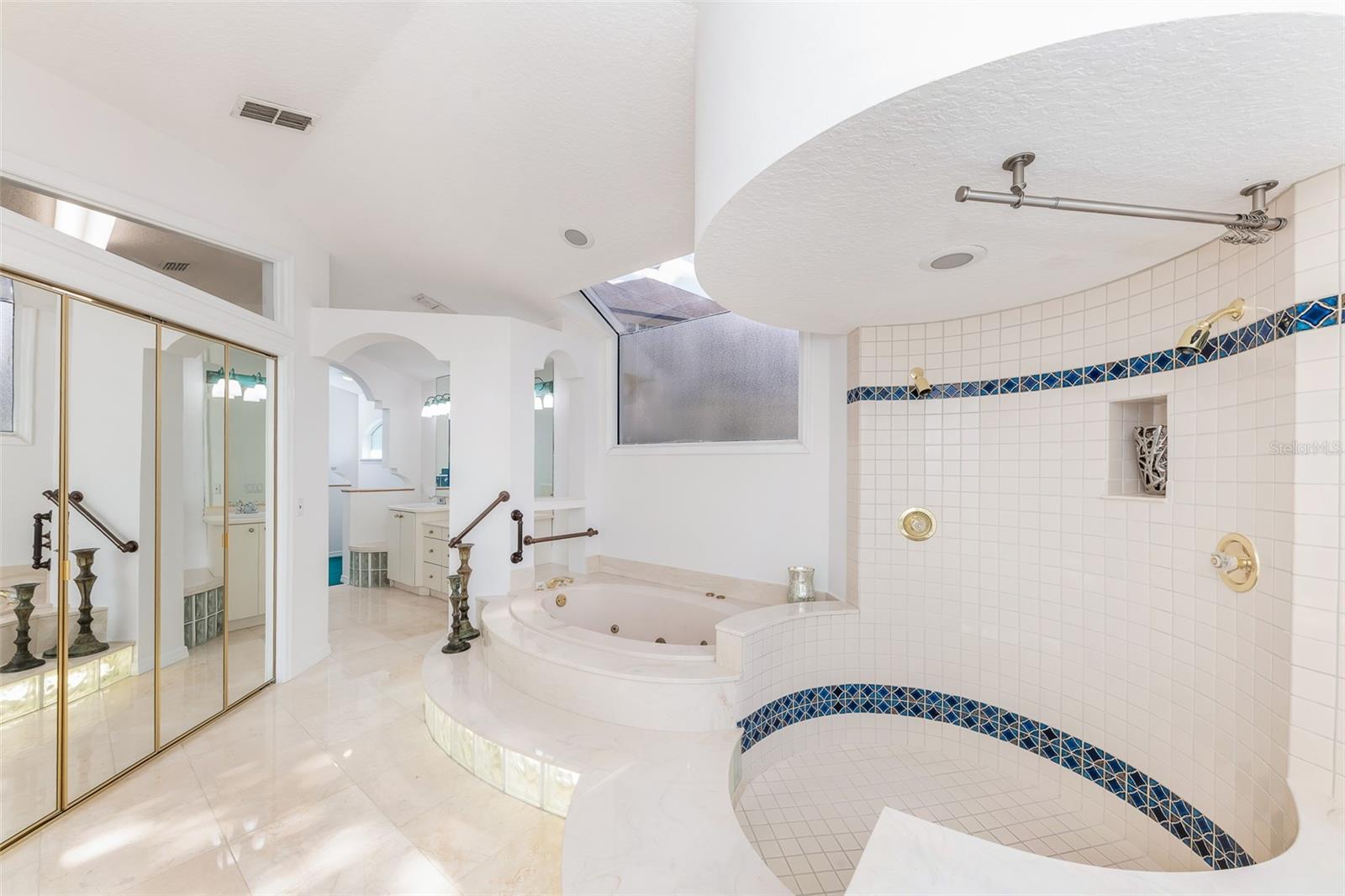 Image 25 of 49 For 4985 Fawn Ridge Place