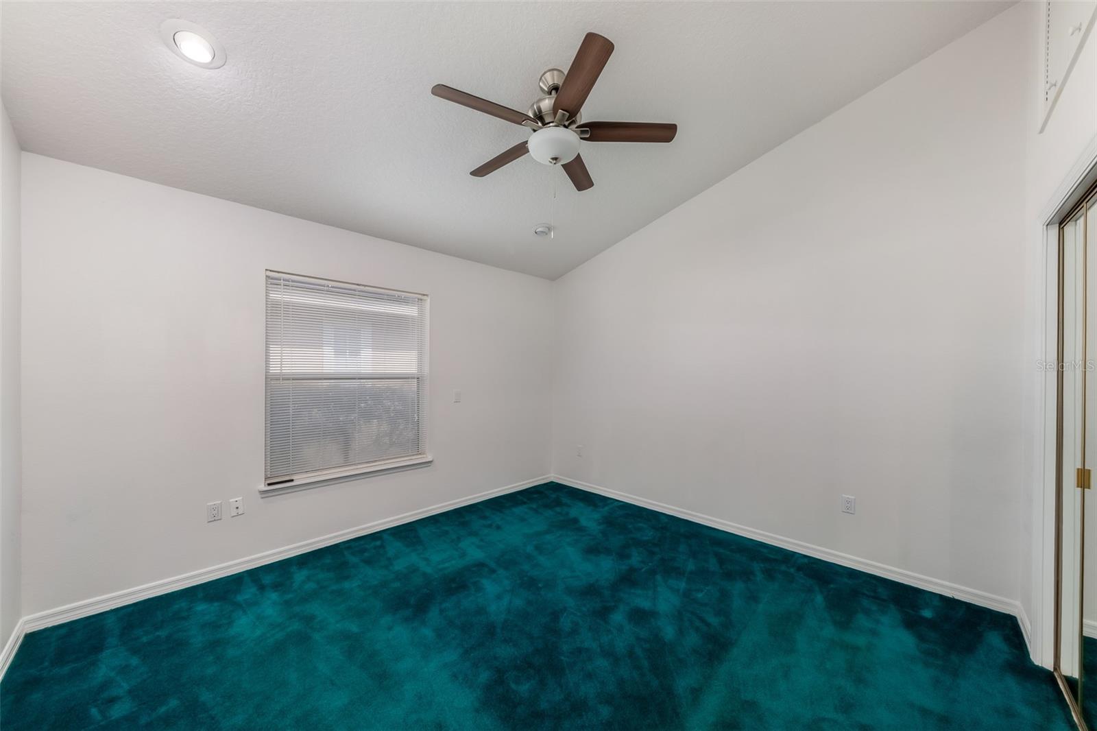 Image 30 of 49 For 4985 Fawn Ridge Place