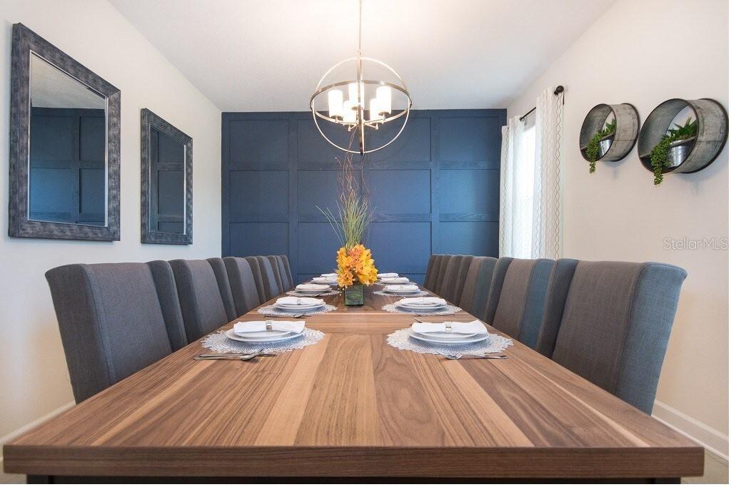 Image 5 of 32 For 8847 Interlocking Court