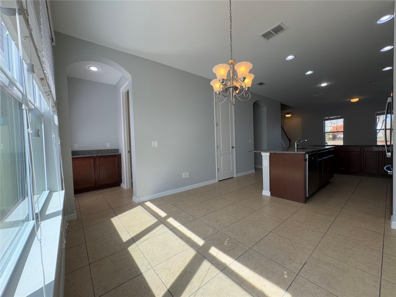 Image 14 of 31 For 11619 Water Run Alley