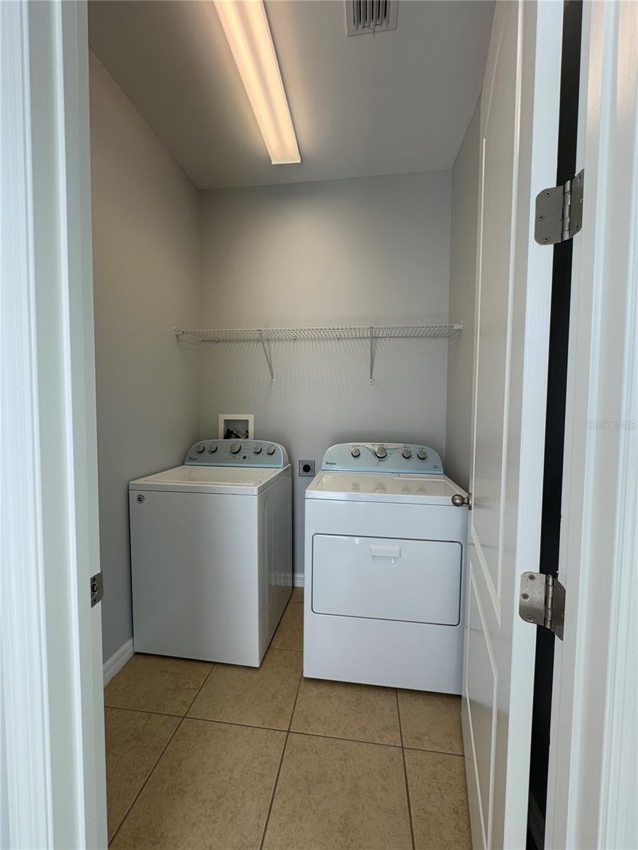 Image 16 of 31 For 11619 Water Run Alley