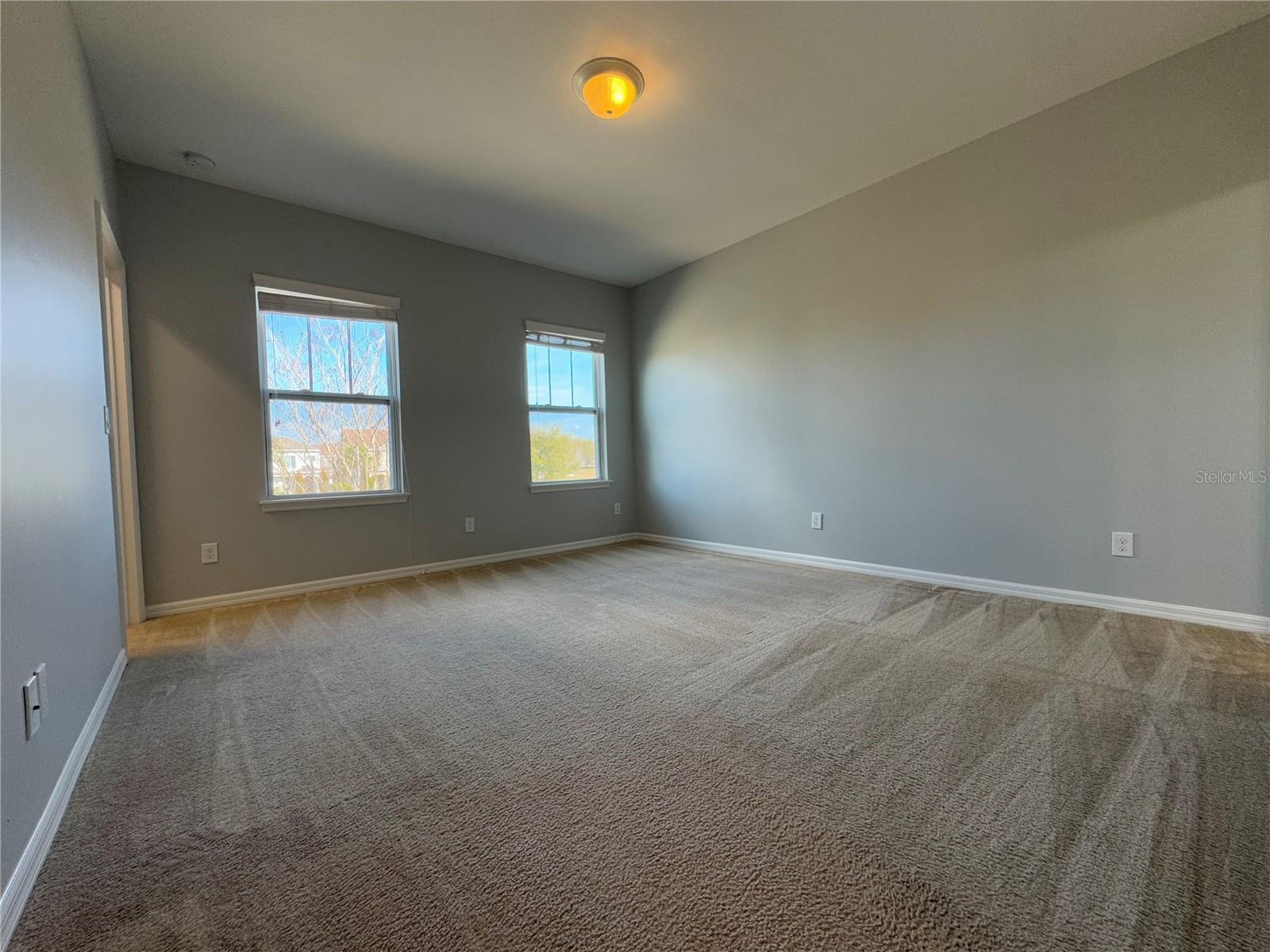 Image 18 of 31 For 11619 Water Run Alley