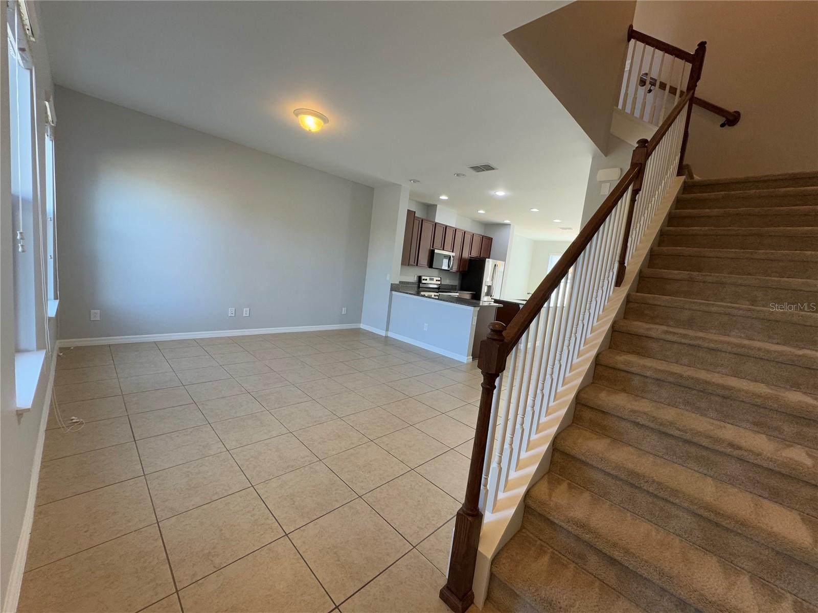 Image 7 of 31 For 11619 Water Run Alley