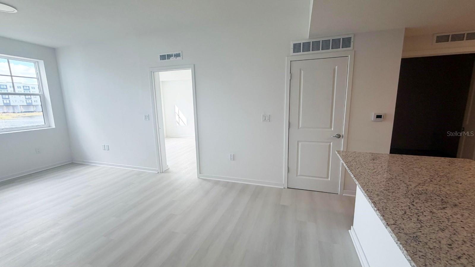 Image 13 of 48 For 5587 Millenia Boulevard 213