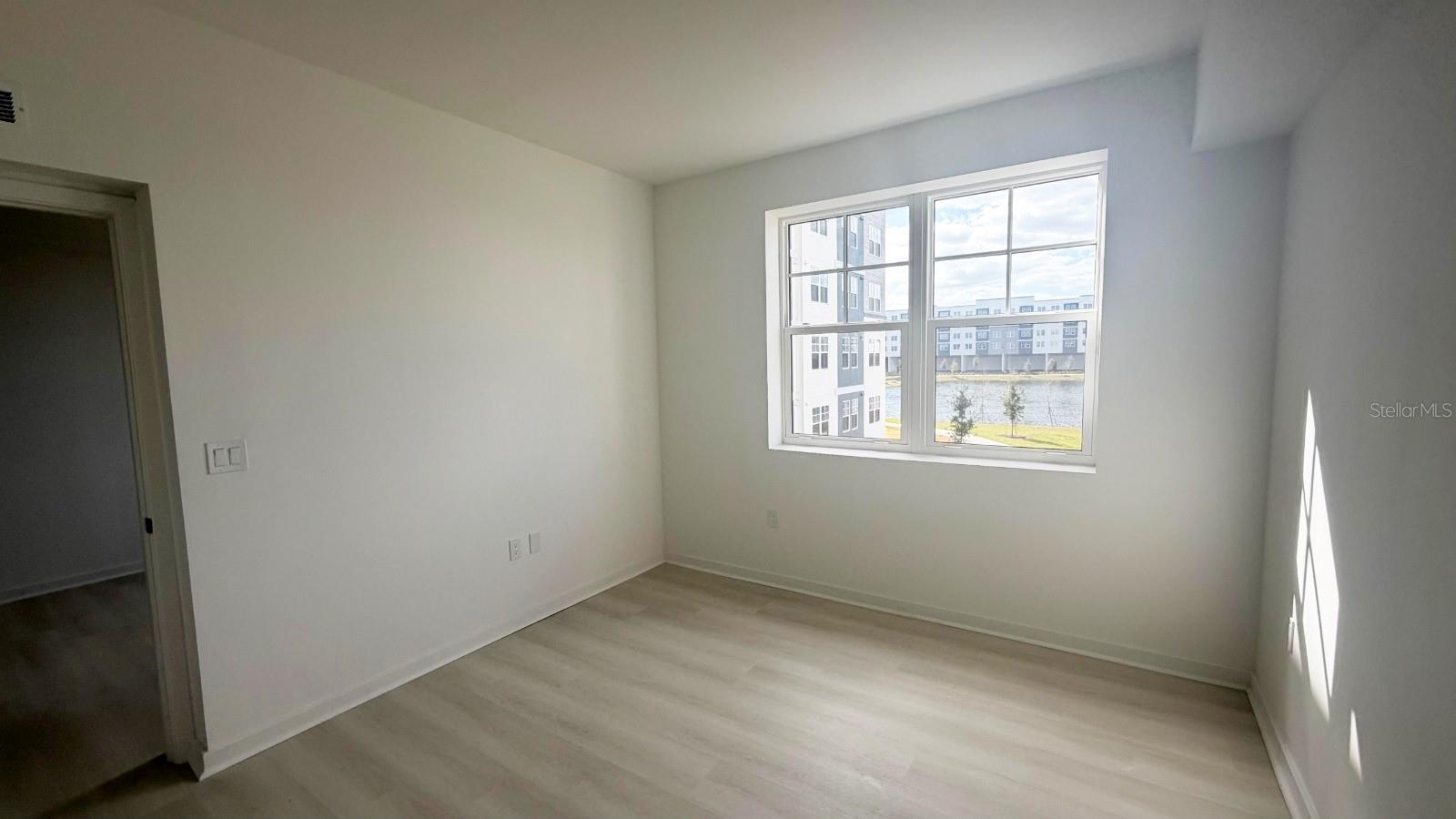 Image 18 of 48 For 5587 Millenia Boulevard 213