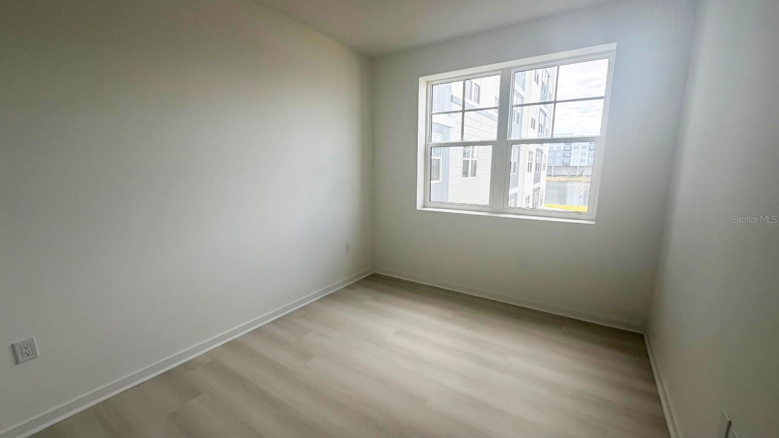 Image 24 of 48 For 5587 Millenia Boulevard 213