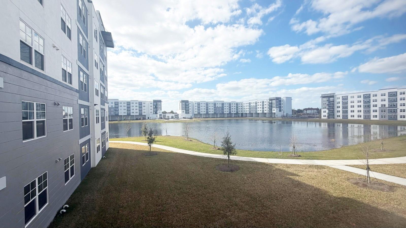 Image 36 of 48 For 5587 Millenia Boulevard 213